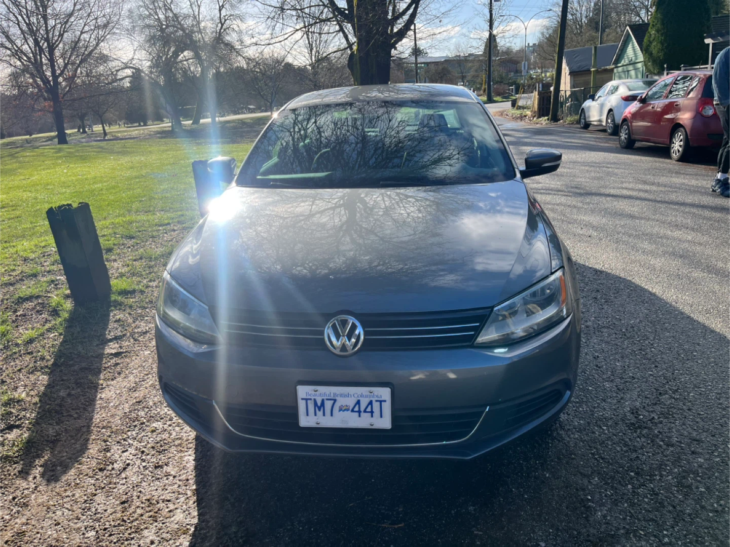 Grey Volkswagen Jetta Sedan - photo 4