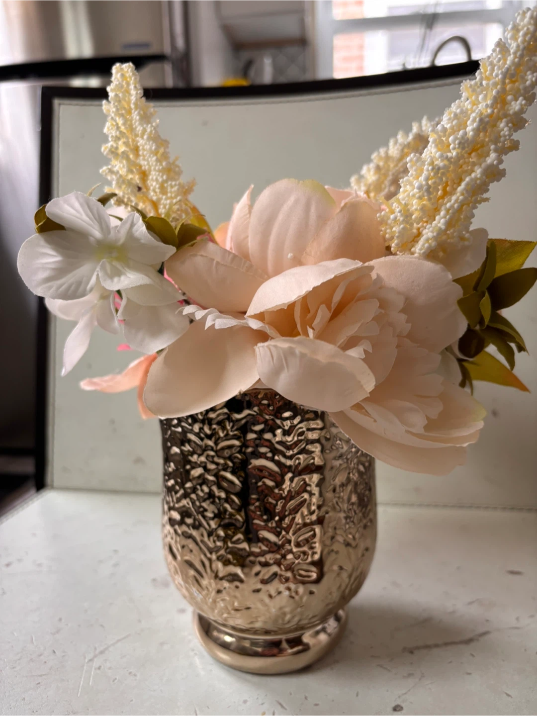 Tiny Alligator Planter Pot, Oil Diffuser, Flowers - photo 3