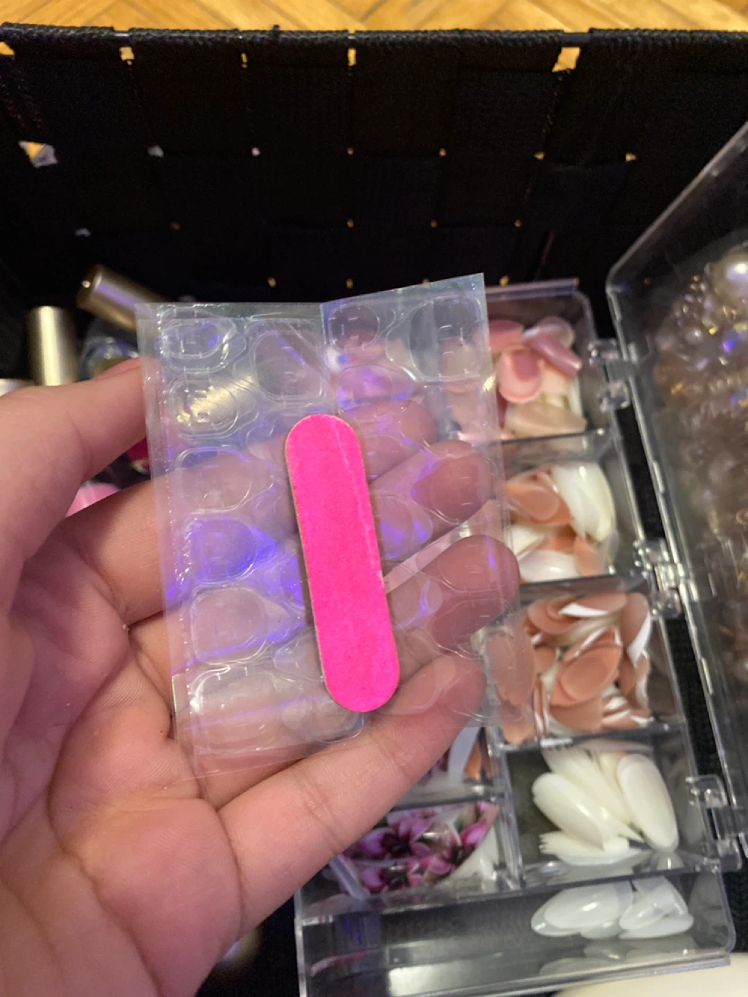 Assorted Nail Polish and Full Cover Stiletto Nail Tips 🏆 - photo 5