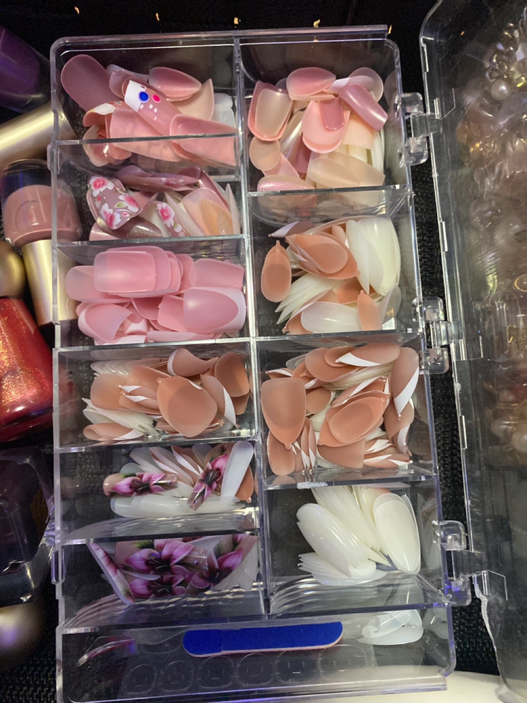 Assorted Nail Polish and Full Cover Stiletto Nail Tips 🏆 - photo 3