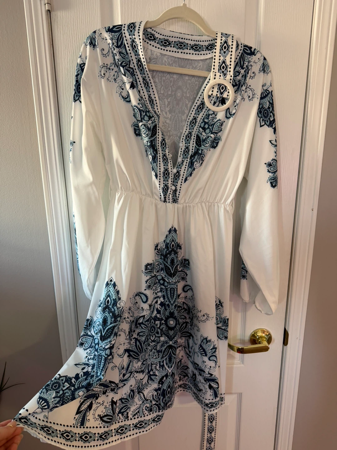 White and Blue Print Dress with Belt, size Large - photo 2
