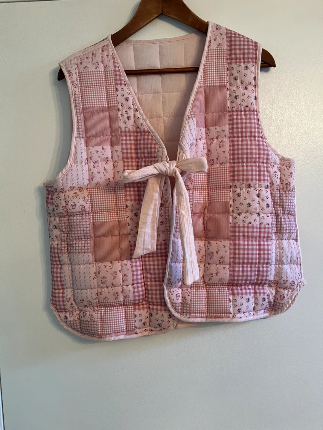 Pink Quilted Reversible Vest 🏆 - photo 5