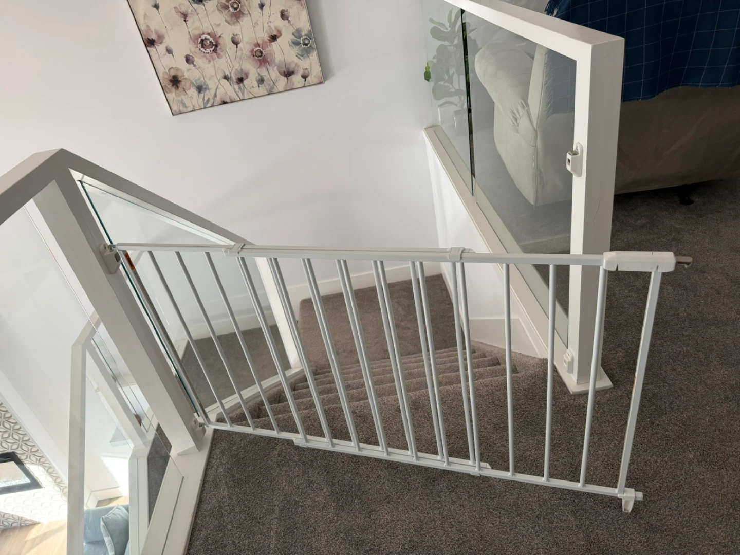 White Metal Baby Gate - photo 2