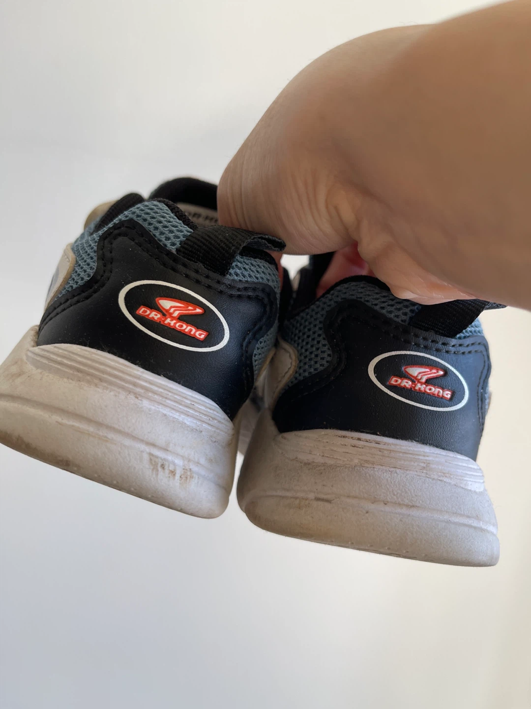 Dr. Kong Kids Shoes - 17.5cm 🏆 - photo 4