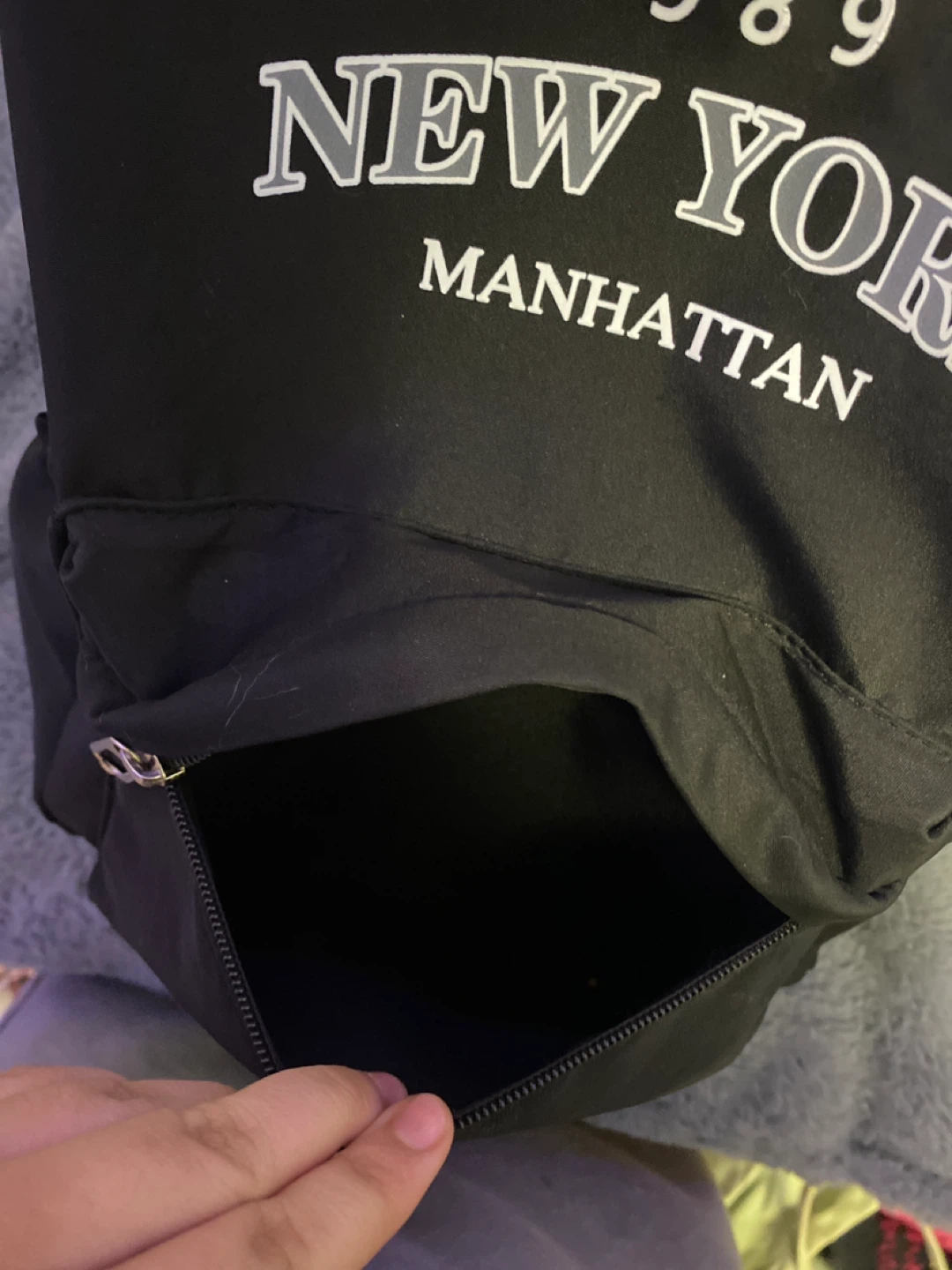 Black New York Manhattan Backpack - photo 2