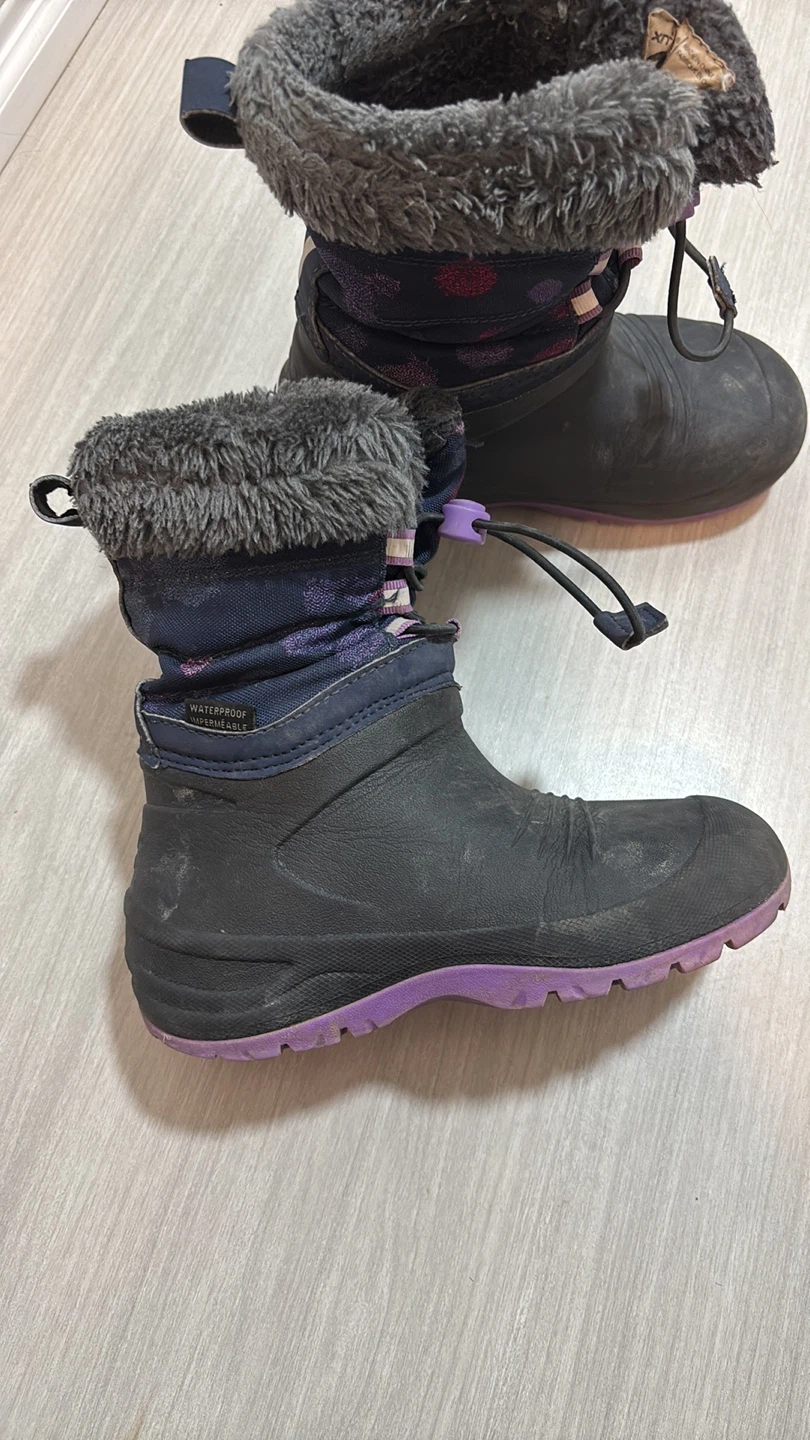 Kids winter boots in size 12 - photo 2