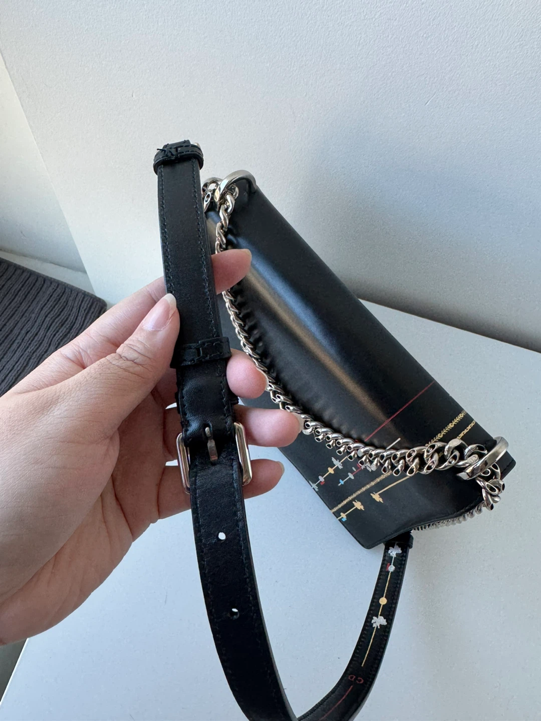 AUTHENTIC Christian DIOR Calfskin Diorama Flap Bag - photo 3