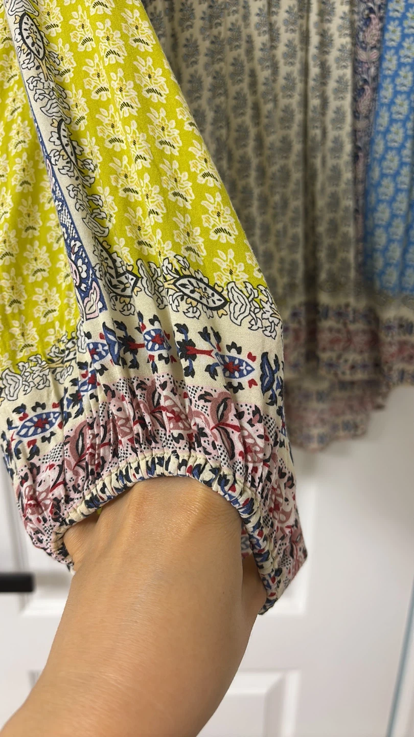 Zara Yellow and Blue Patterned Blouse size small - photo 4