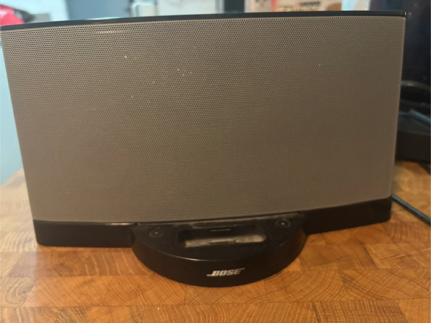Bose SoundDock Portable Digital Music System - photo 4