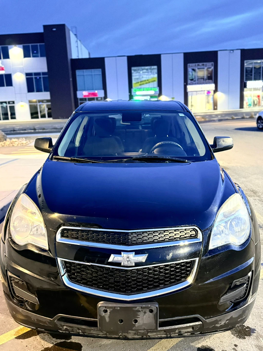 Black Chevrolet Equinox SUV