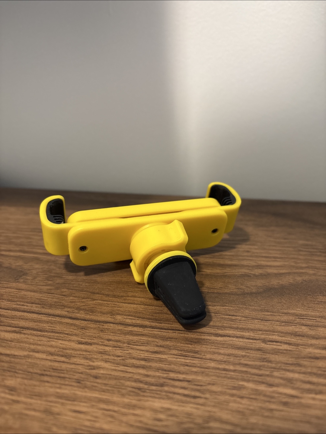 LINE Friends Brown & Cony Yellow Car Air Vent Phone Holder - photo 2