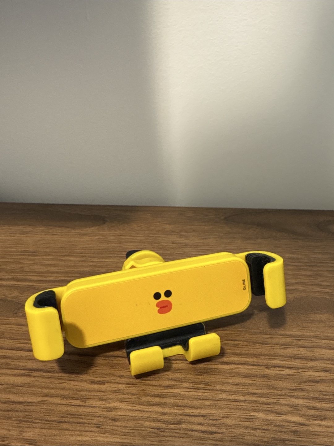 LINE Friends Brown & Cony Yellow Car Air Vent Phone Holder