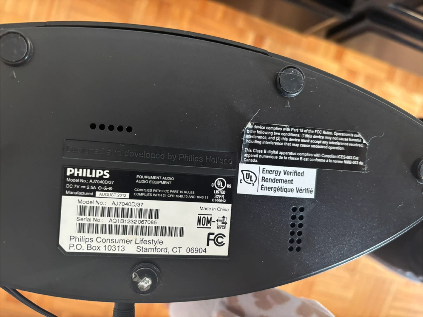 Philips AJ7040D/37 Clock Radio Speaker Dock - photo 4