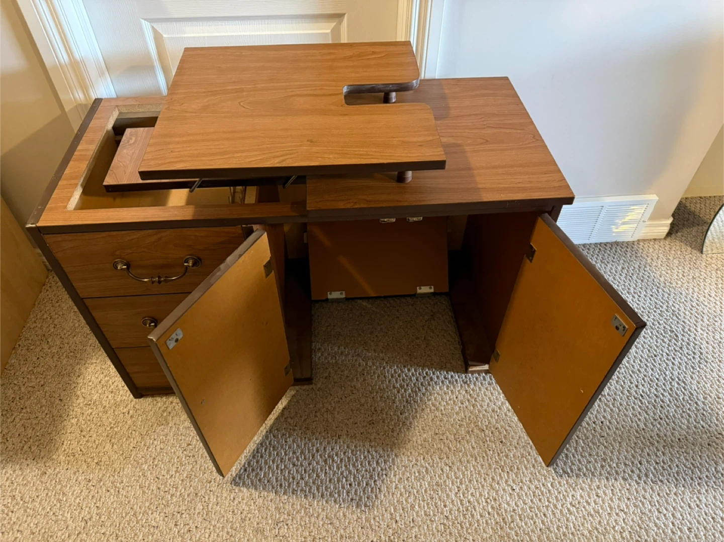 Vintage Wood Sewing Machine Cabinet / Desk - photo 3