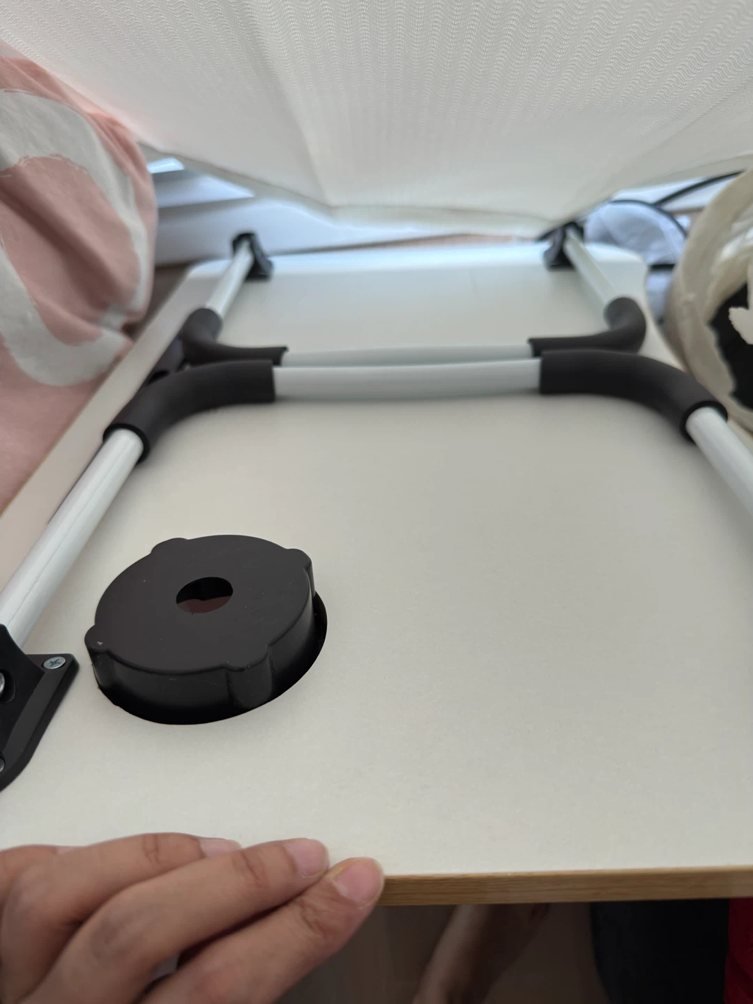 Foldable Laptop Bed Tray with Cup Holder - photo 2