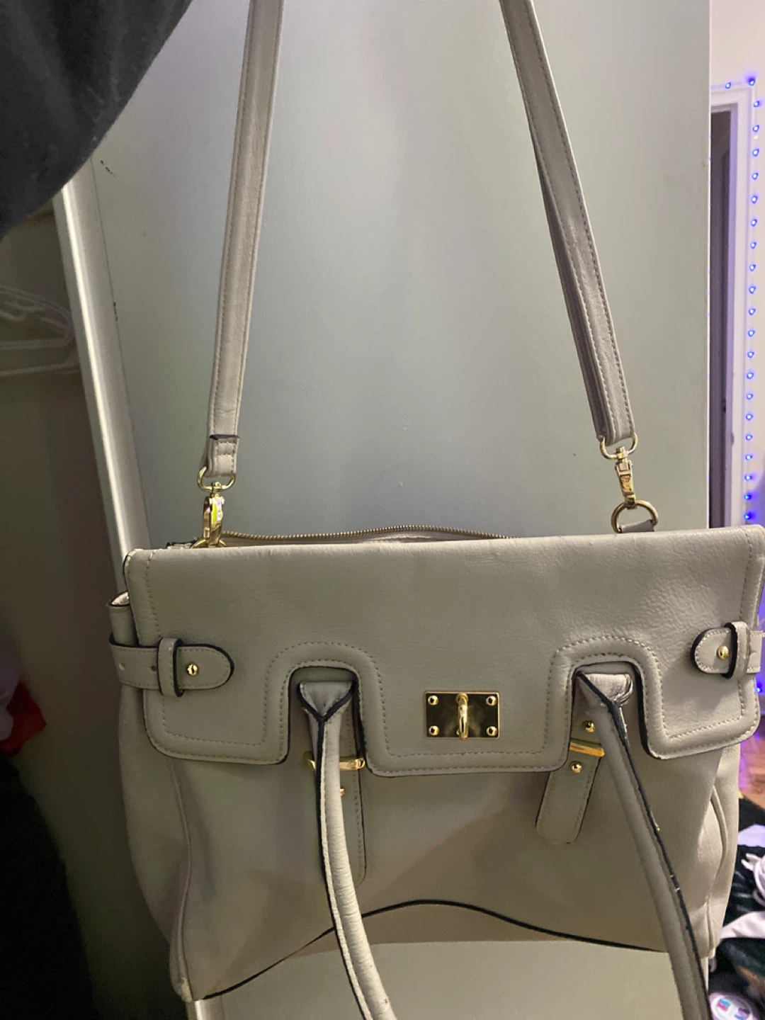 Light Grey Faux Leather Handbag 🏆 - photo 2