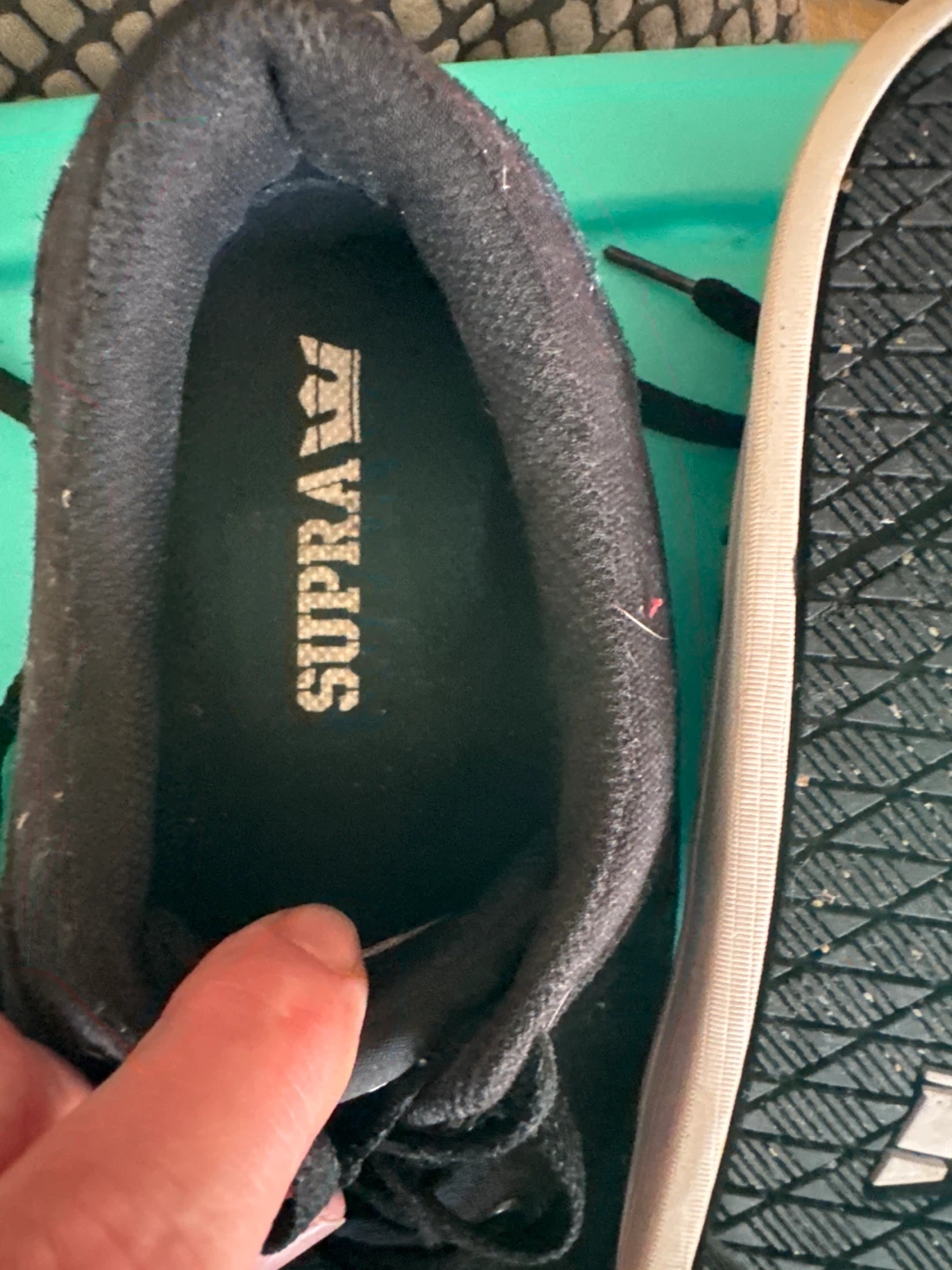 Supra Men's Black Skate Shoes Size 12 - photo 3