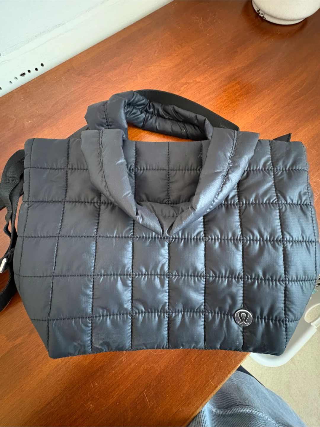 Lululemon Quilted Everywhere Bag - photo 2