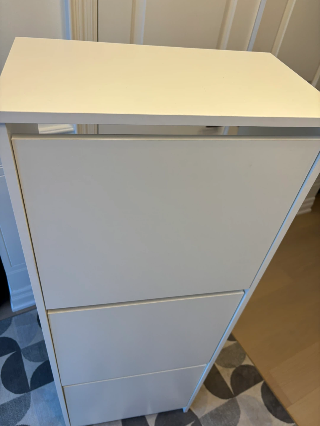 White 3-Drawer Shoe Cabinet - photo 3