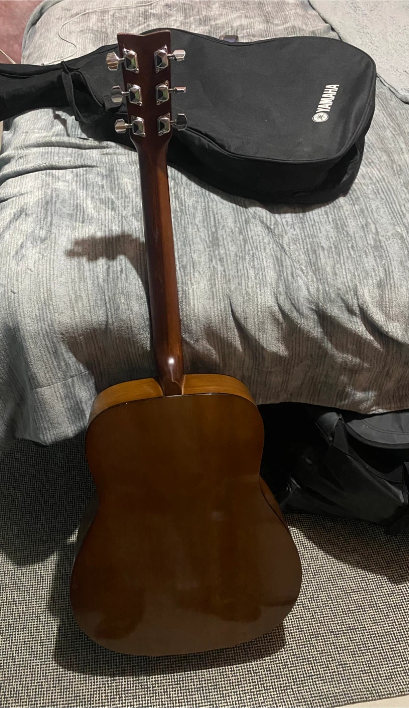 Yamaha Acoustic Guitar F310P - photo 3