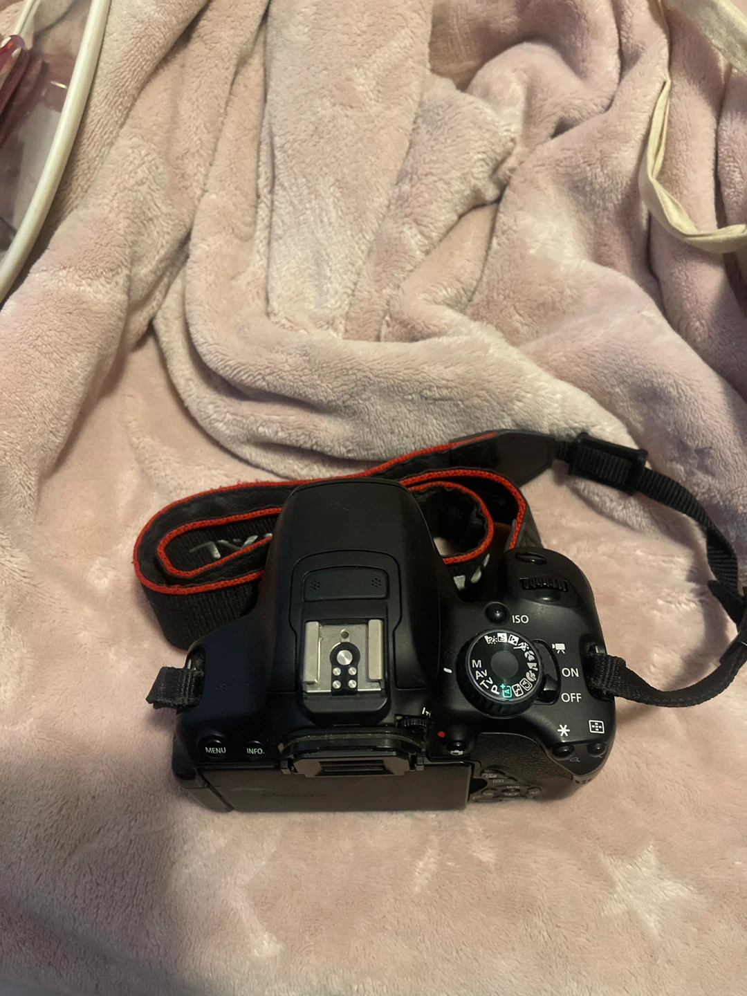 Canon EOS Rebel T4i DSLR Camera - photo 2