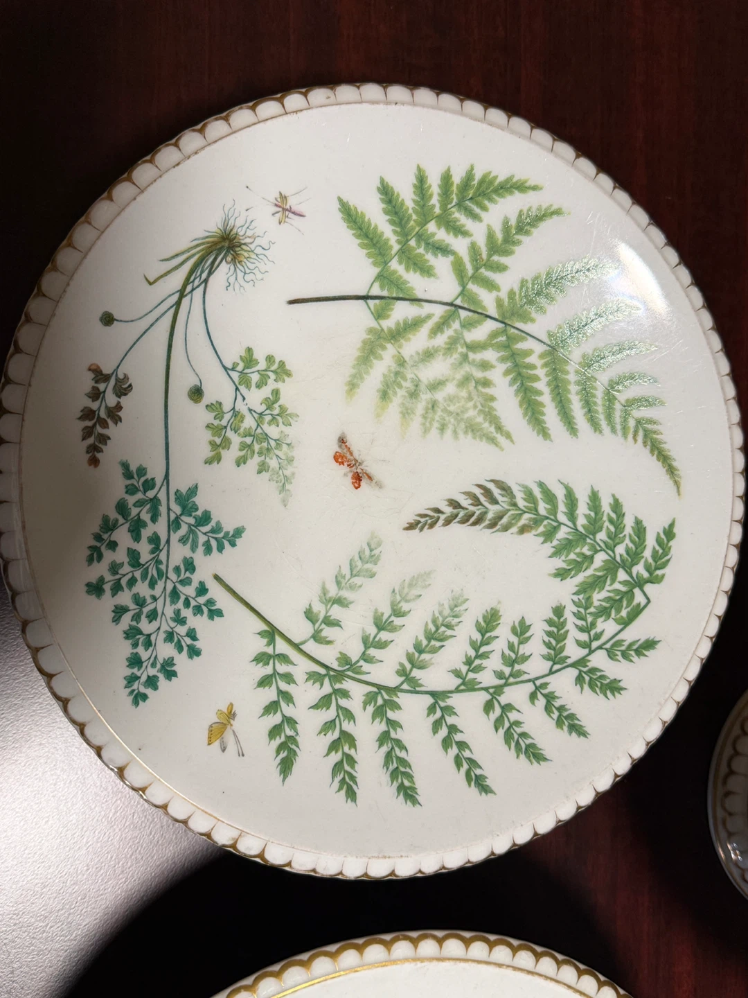 Decorative Cake Stands with Fern and Insect Design - photo 2