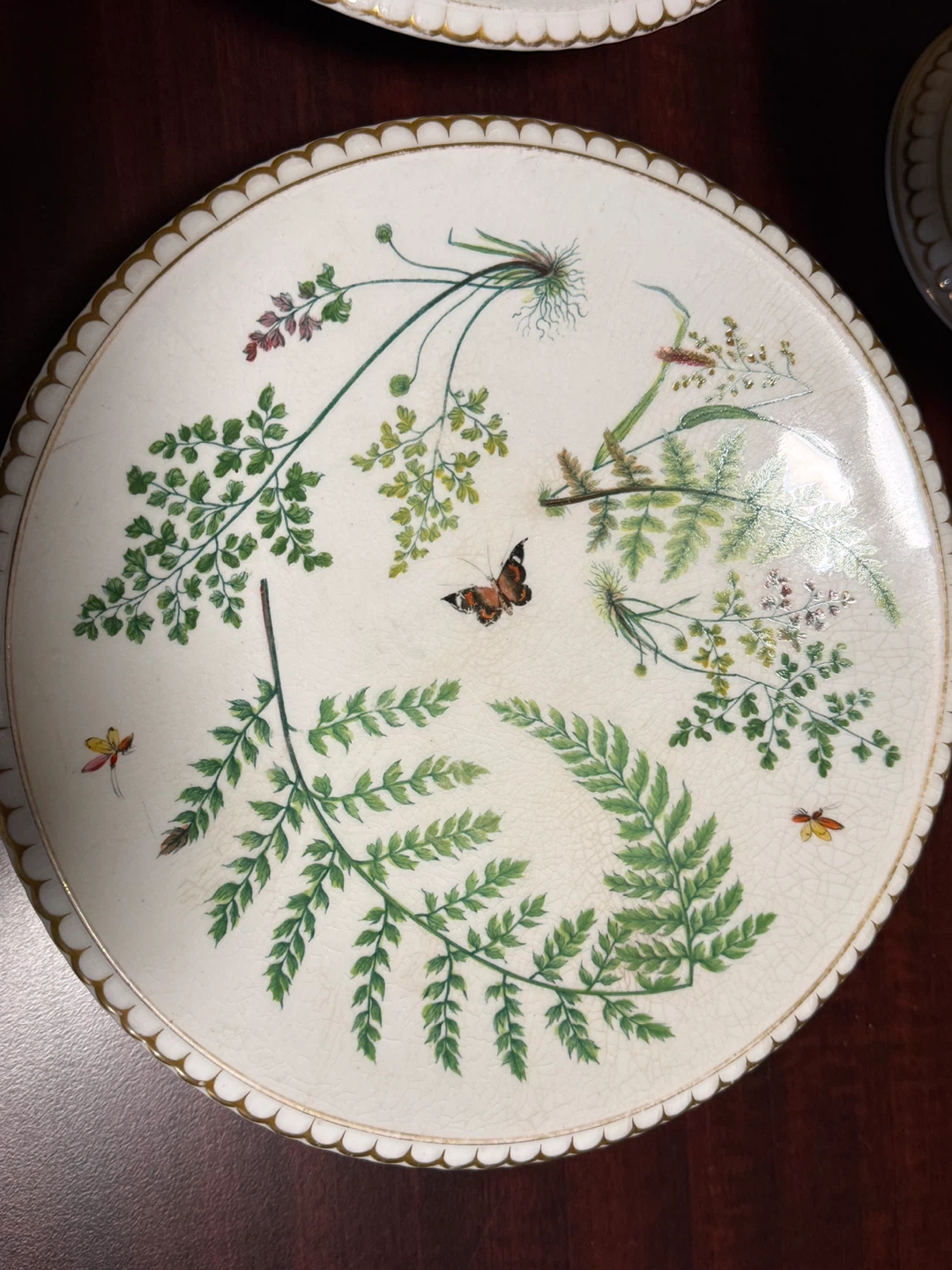 Decorative Cake Stands with Fern and Insect Design - photo 3