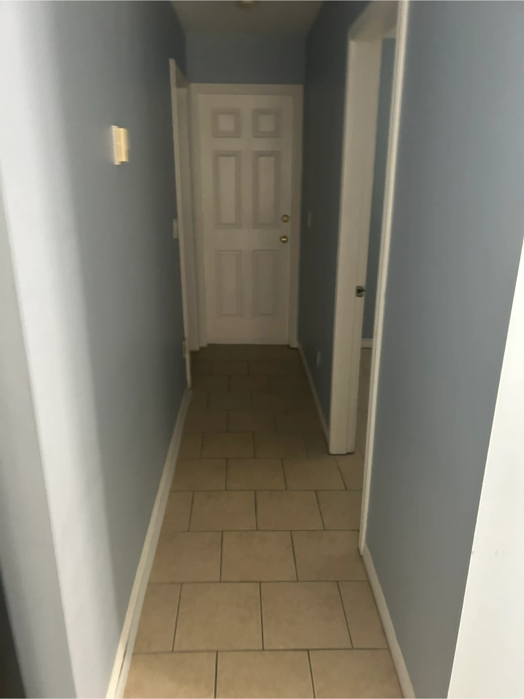 One Bedroom One Bathroom Bedroom Suite for Rent