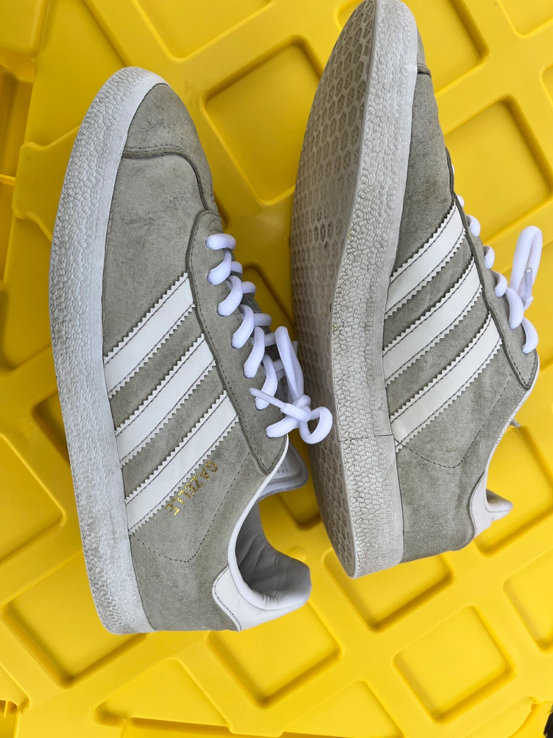 Adidas Gazelle Sneakers Grey White