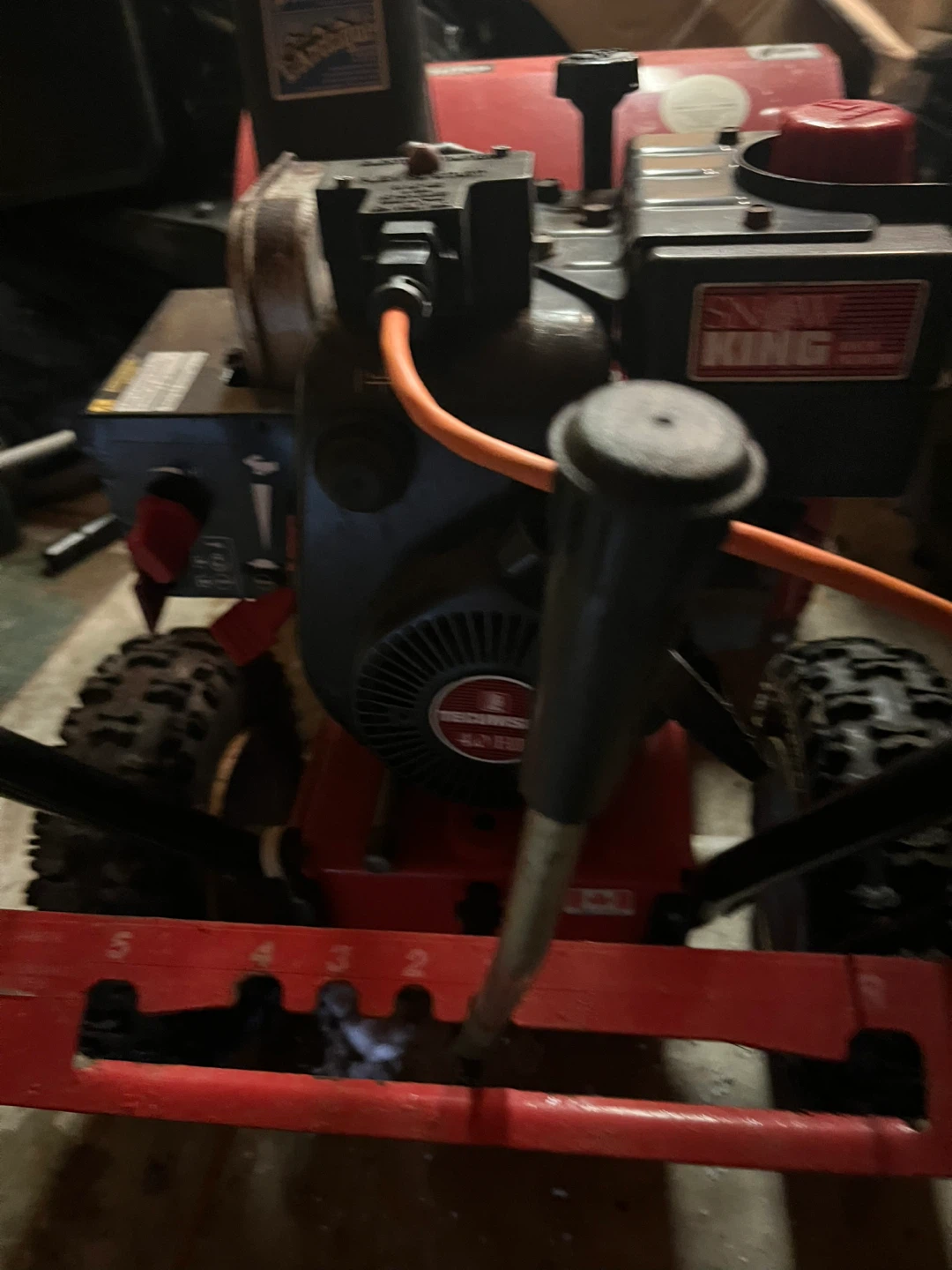Mastercraft Snow King Snowblower 4 HP / 22" - photo 5