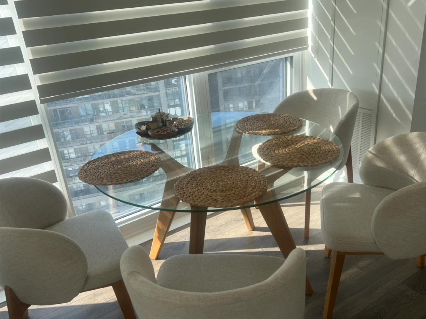 Moving sale! Emmer 47.25" Glass Dining Table -Dining Armchair - photo 5