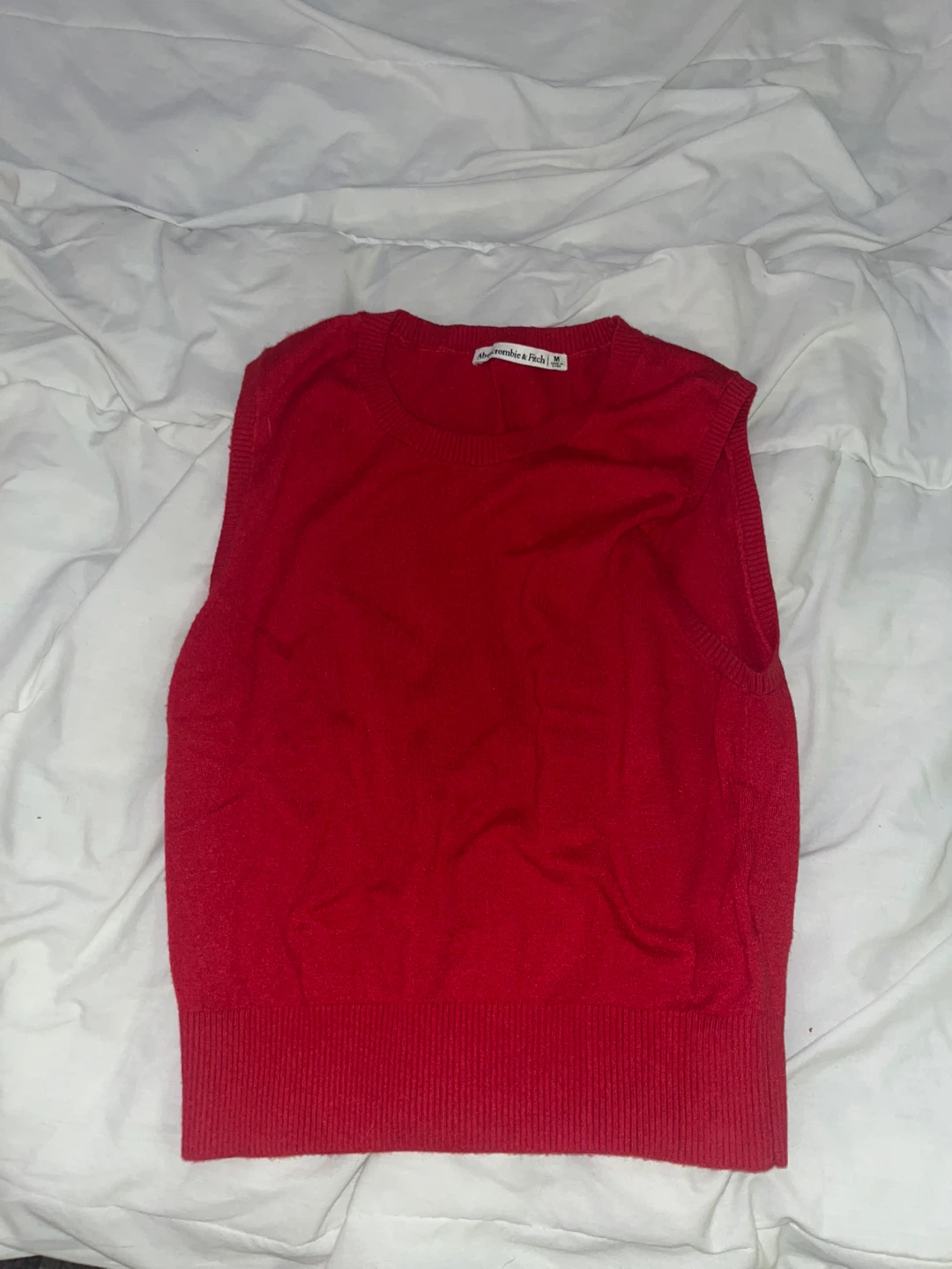 Abercrombie & Fitch Red Sweater Vest - Medium - photo 3