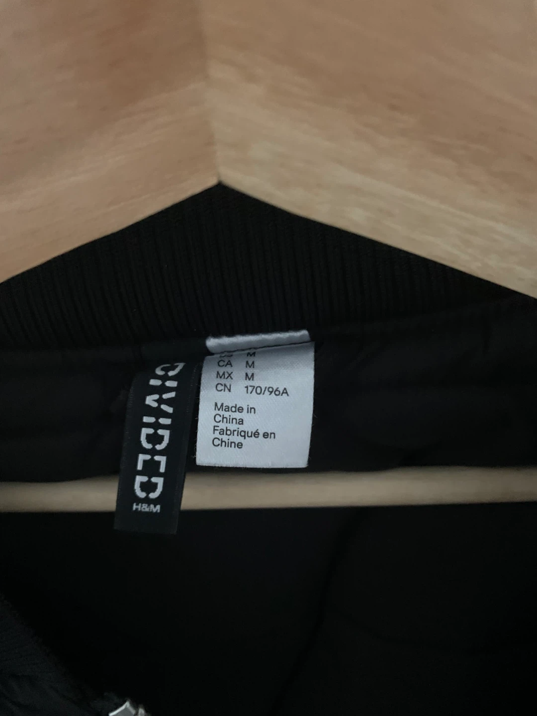H&M Black Crop Bomber Jacket - Medium - photo 3