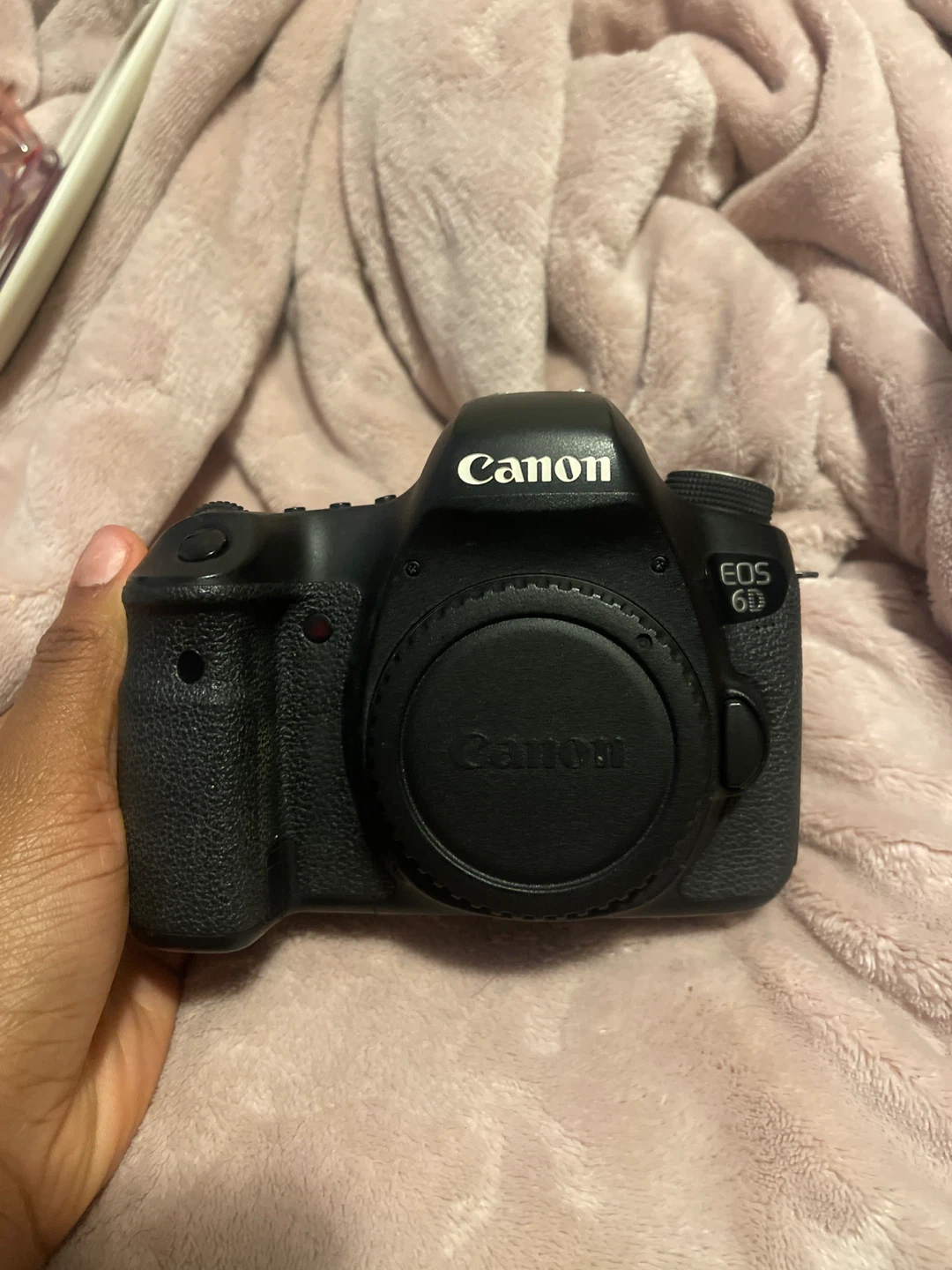 Canon EOS 6D DSLR Camera
