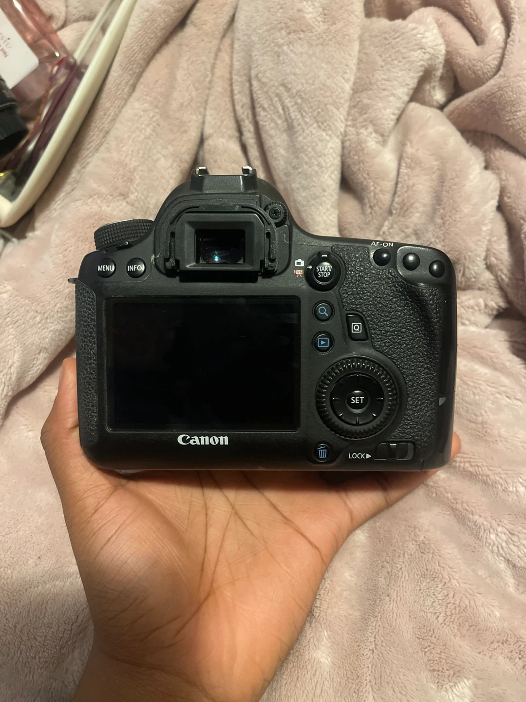 Canon EOS 6D DSLR Camera - photo 4