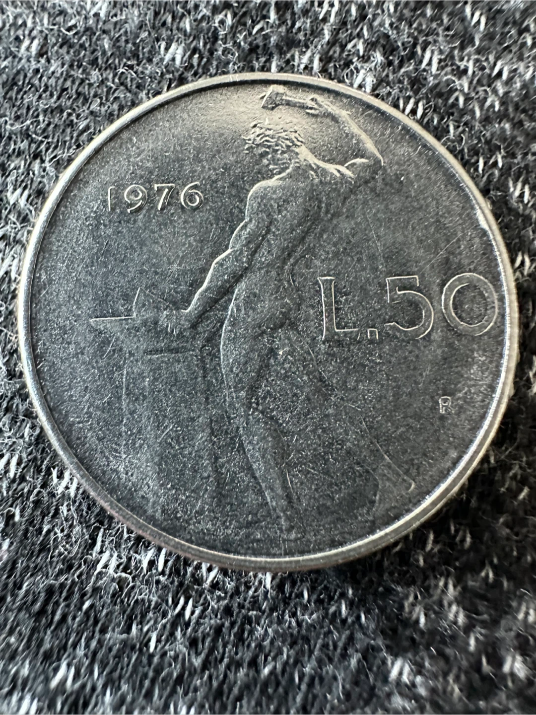 1976 Italy L.50 Coin
