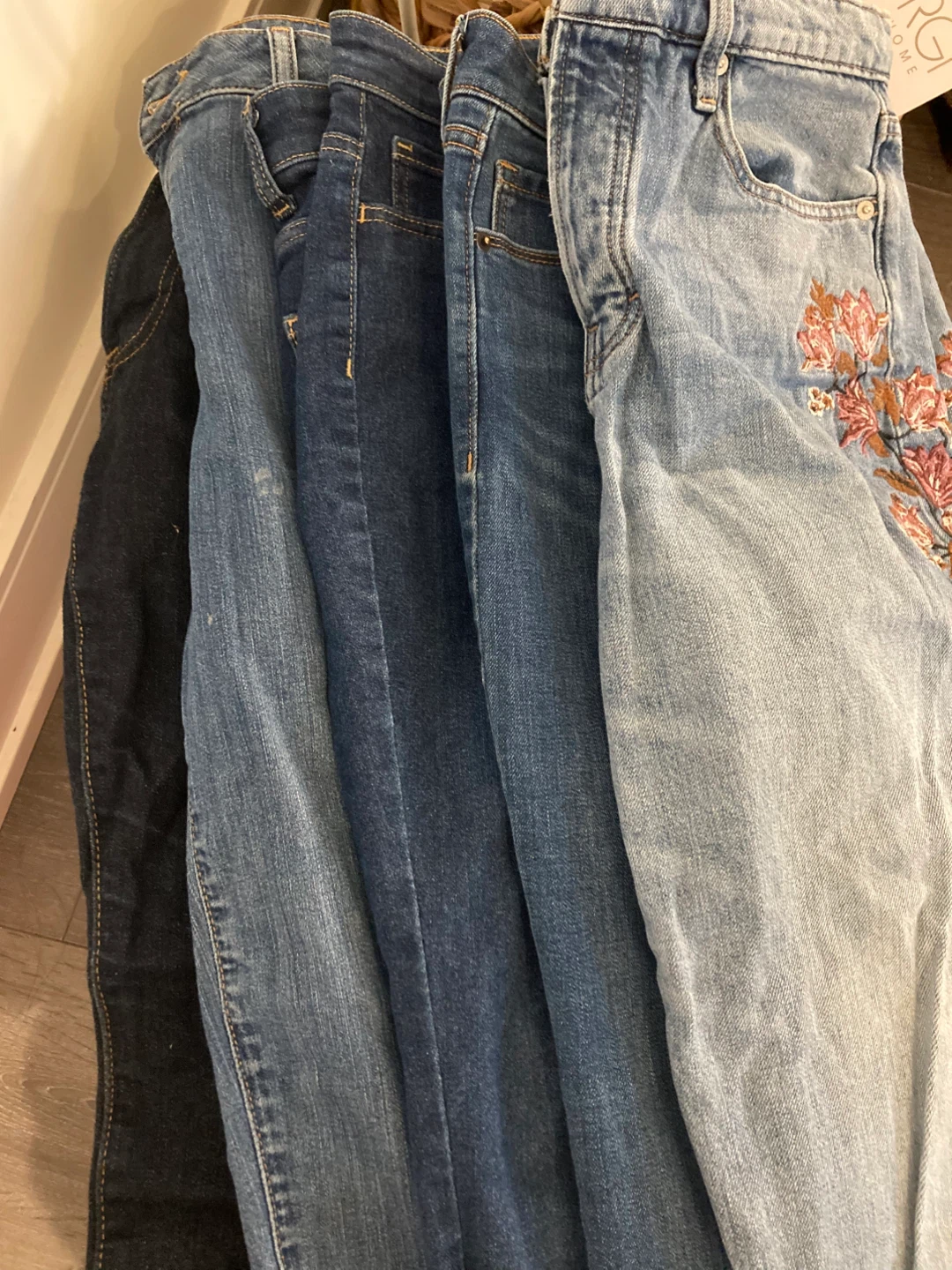 5 pairs of Denim Jeans