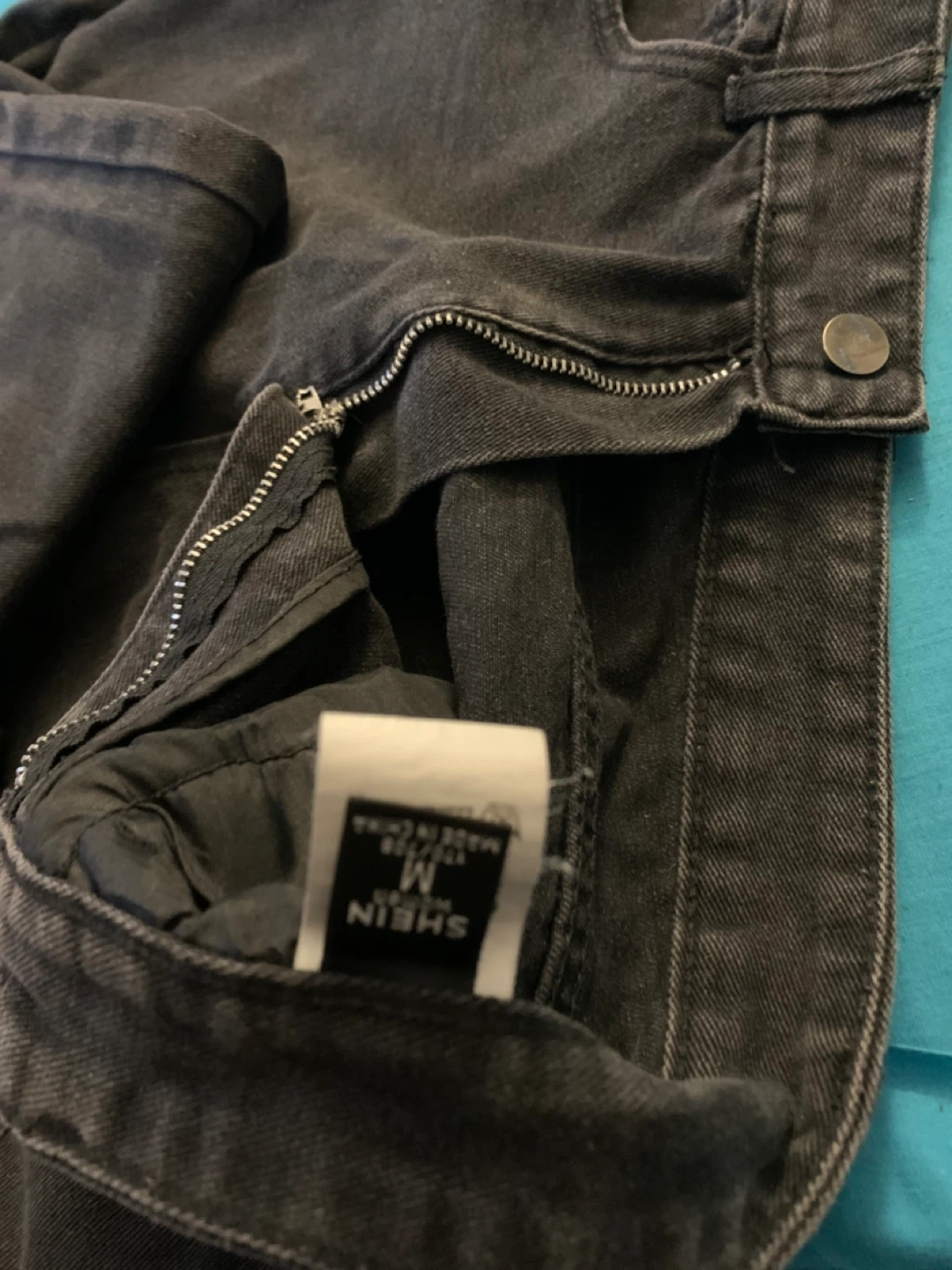 SHEIN Black Denim Jeans - Size Medium - photo 3