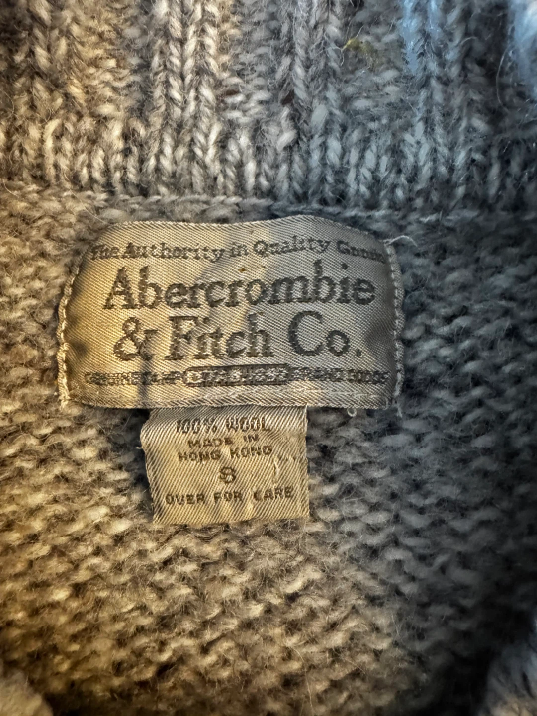 Abercrombie & Fitch Co. Wool Sweater - Size S 🏆