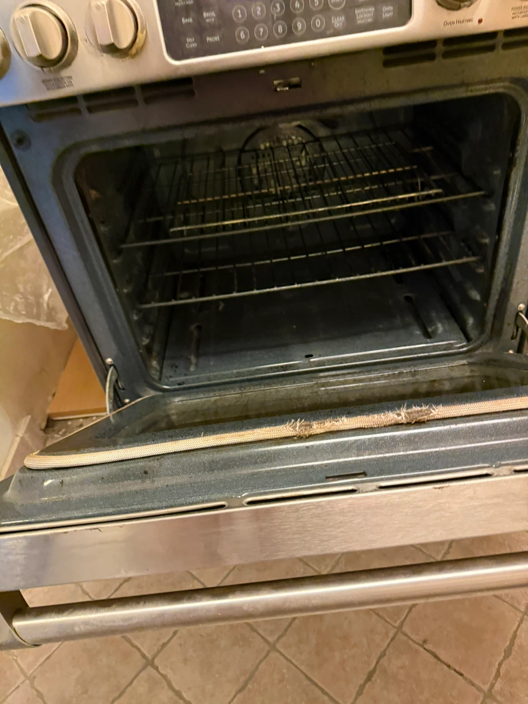 Kitchen Appliances GE Stainless Steel & Frigidaire - photo 5