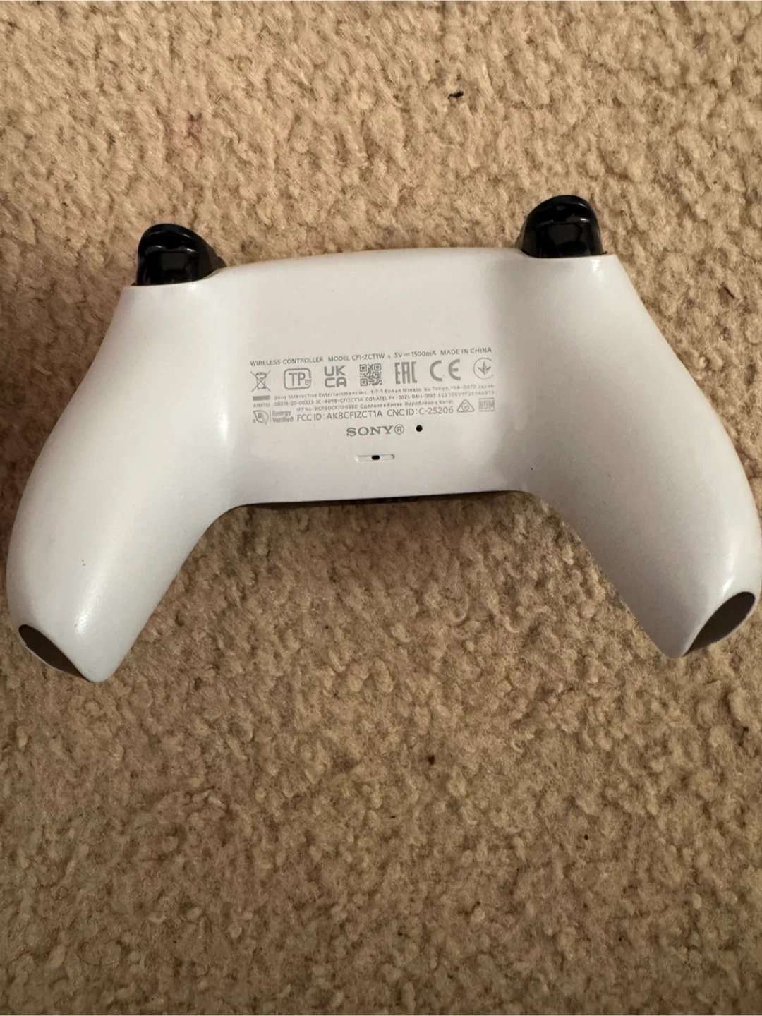 Sony PlayStation 5 DualSense Wireless Controller - photo 3