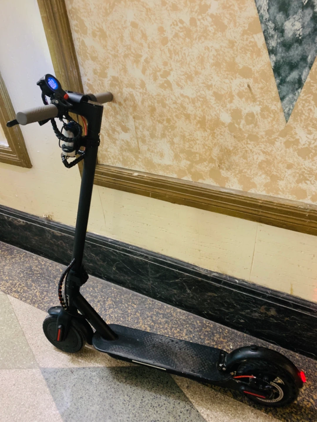 Black Electric Scooter run fast 25 Mph - photo 2