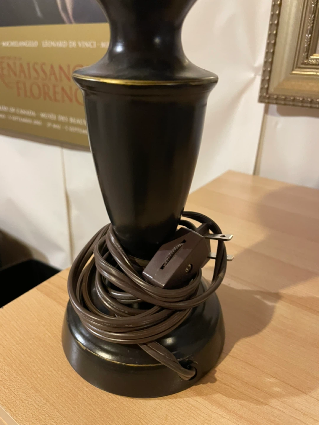 Table Lamp - photo 4
