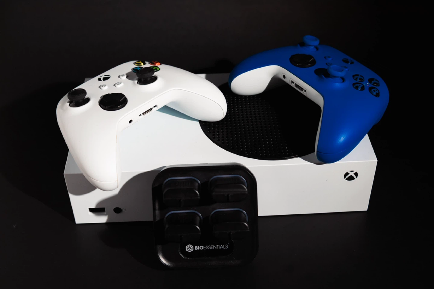 Xbox Series S Console with Two Controllers and Charger - photo 3