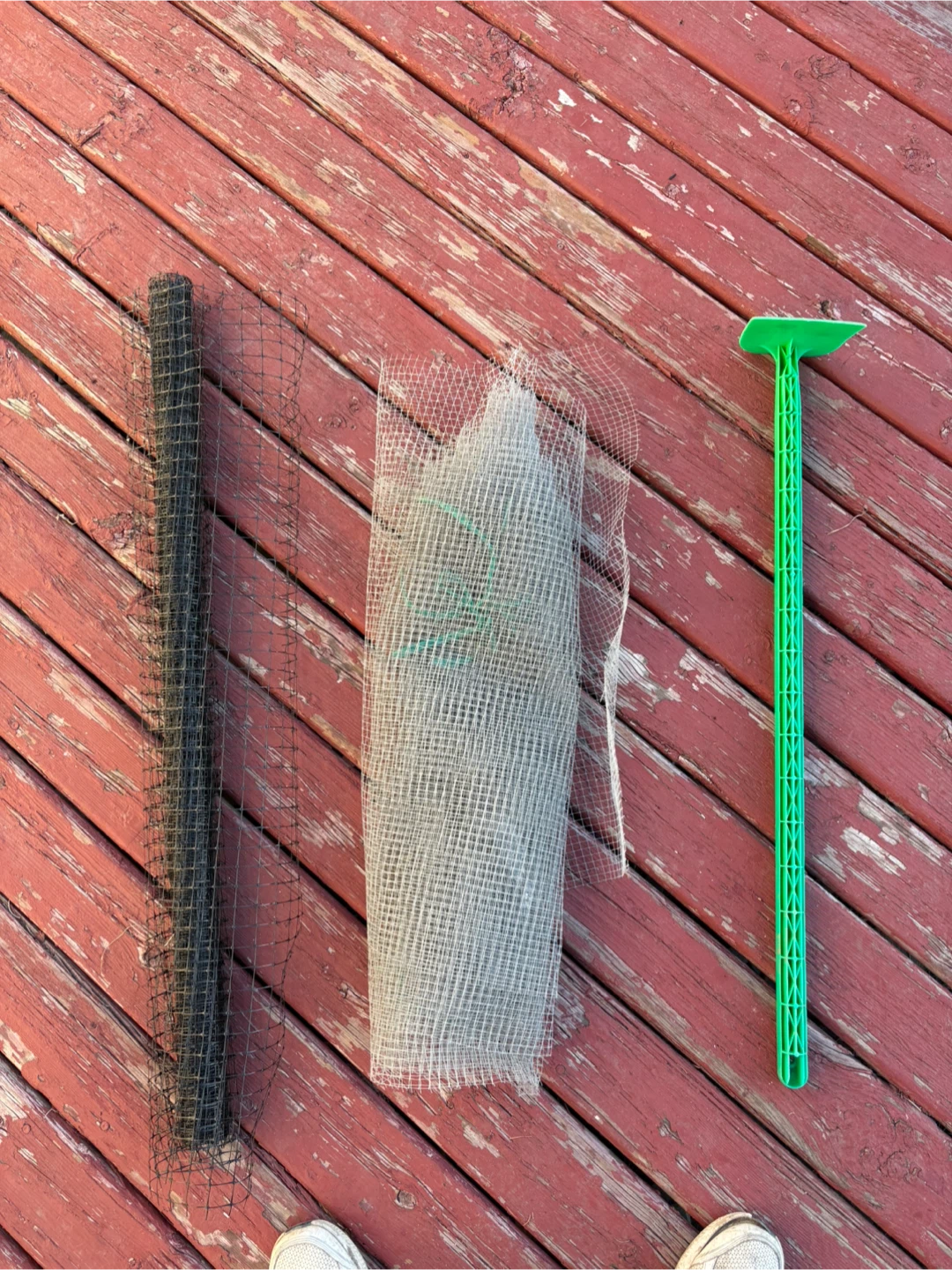 Garden Netting and Tool Set