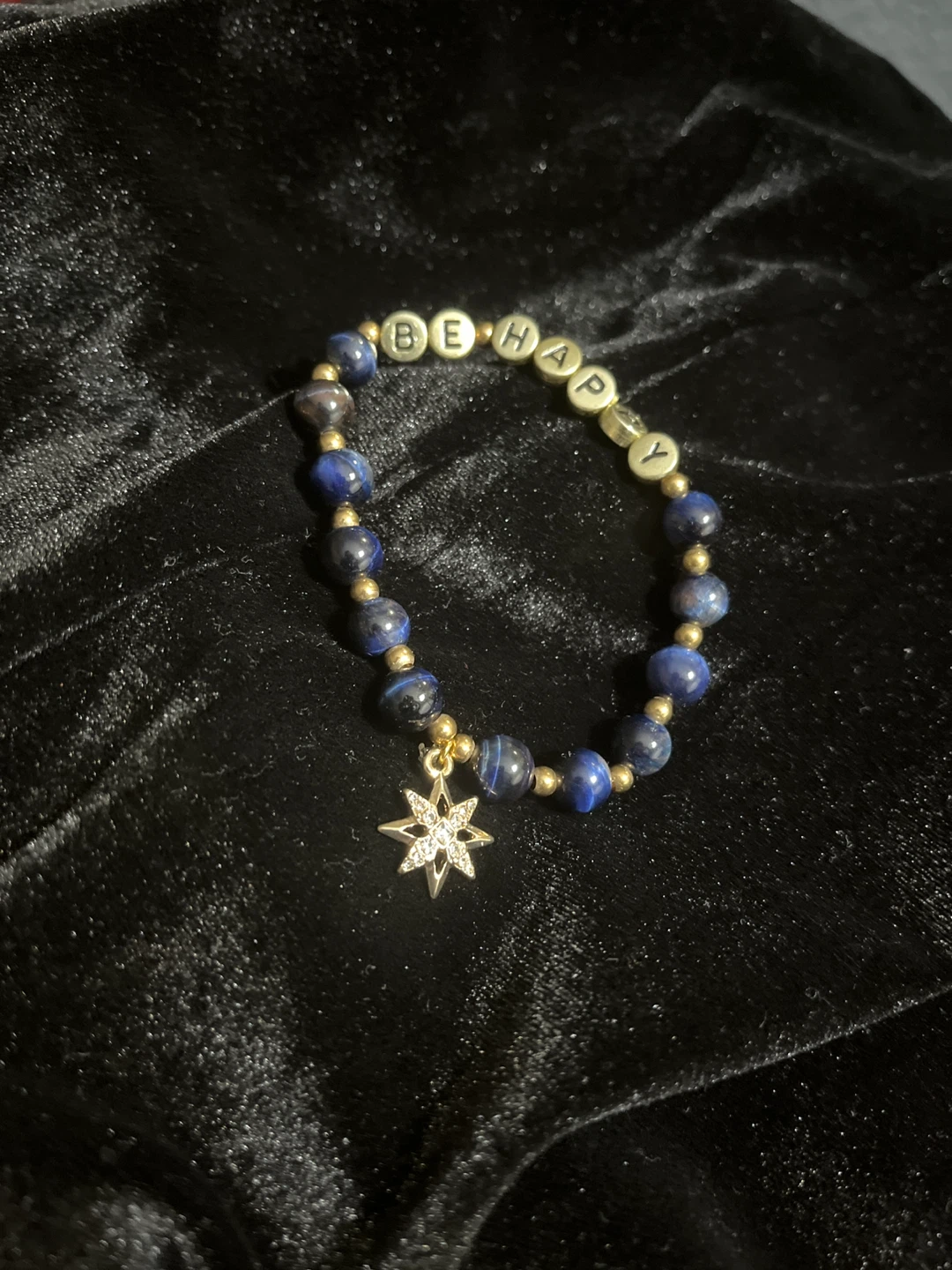 Be Happy Beaded Bracelet with Star Charm 🏆
