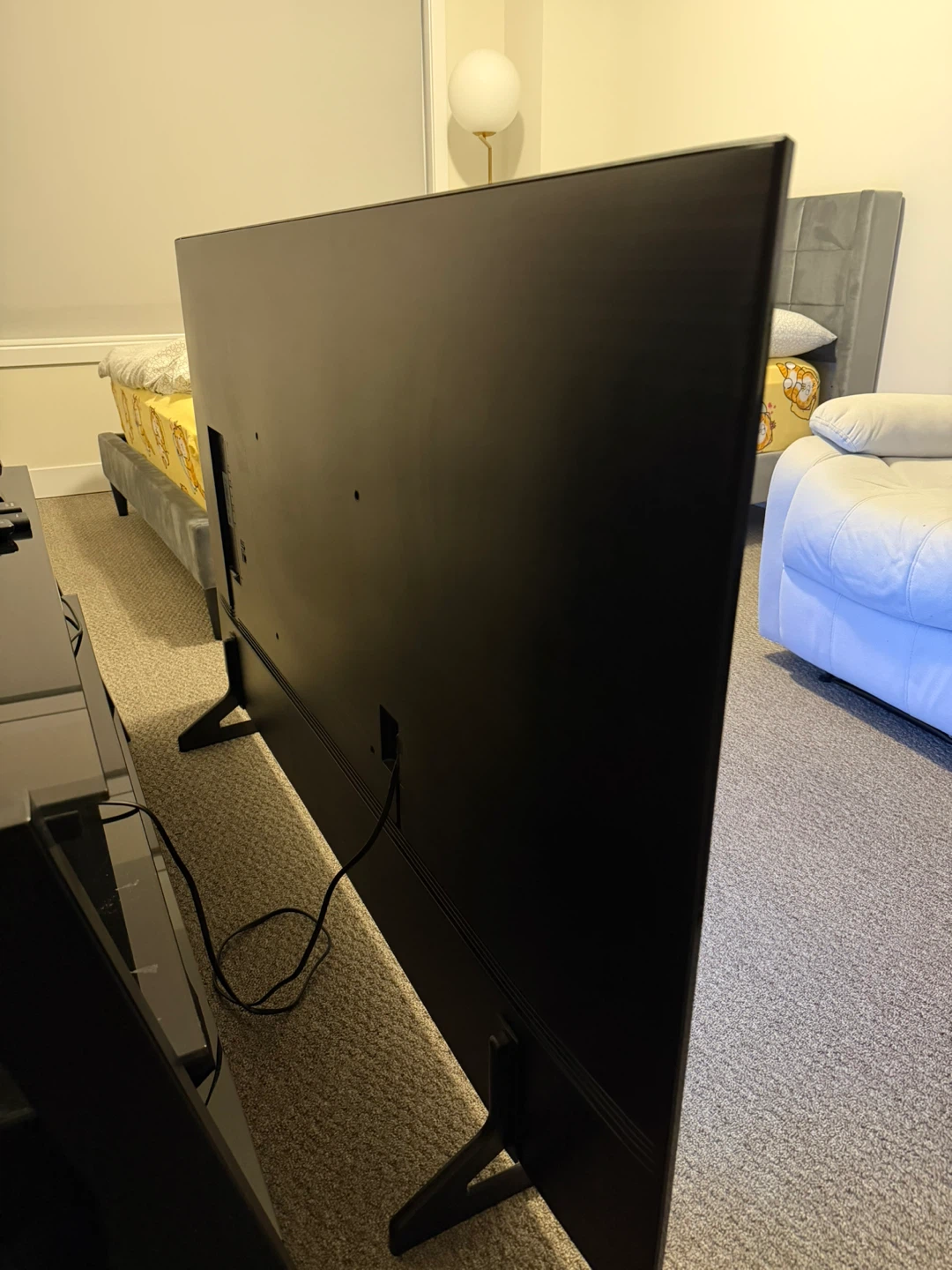 Samsung 65” QLED Q60D (2025) - photo 2