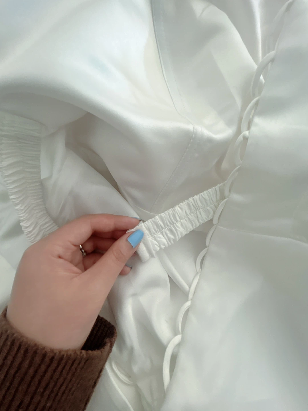 White Strapless Wedding Dress - photo 4