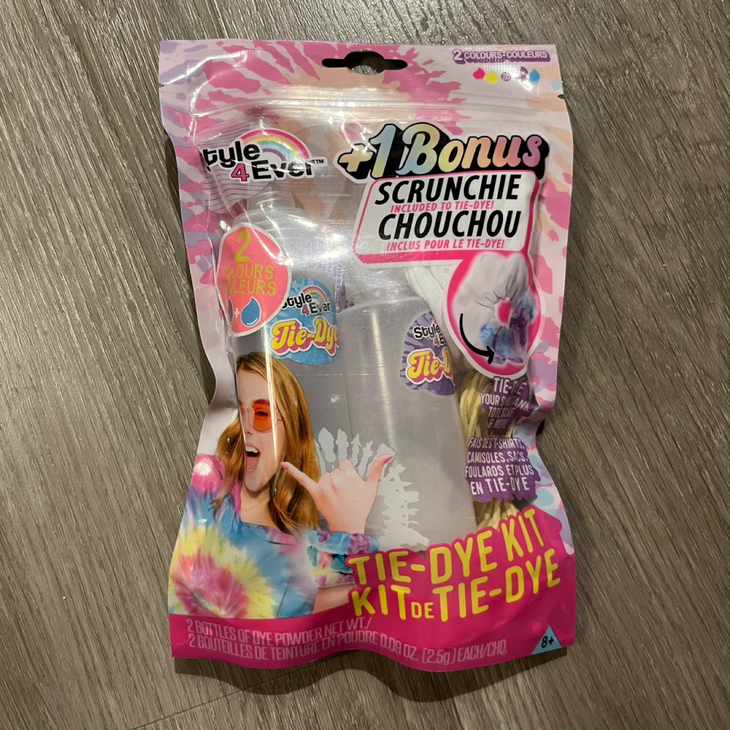 Tie-dye kit