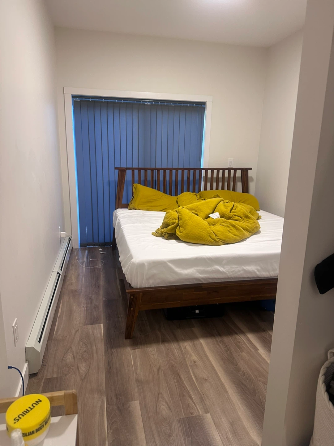 Wooden Bed Frame - king size - photo 2